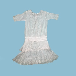 Vintage 1920s Dress Embroidered White Cotton with Valenciennes lace Size XS Junior