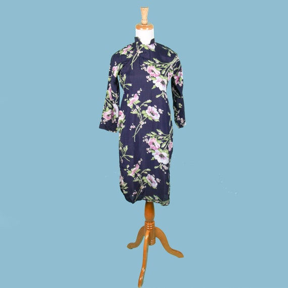 Vintage 1940s Rayon Dress Flower Print Chinese Ch… - image 1