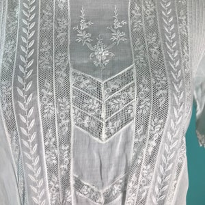 Vintage 1920s Dress Embroidered White Cotton with Valenciennes lace Size XS Junior image 3