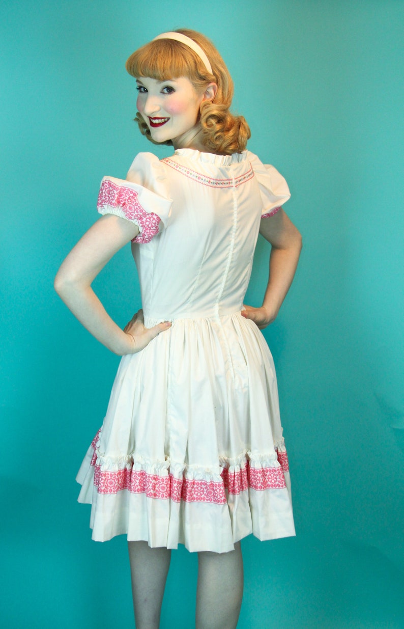 Vintage Summer Square Dancing Dress White Cotton with Pink Ribbon Trim Circle Skirt Size S XS image 3
