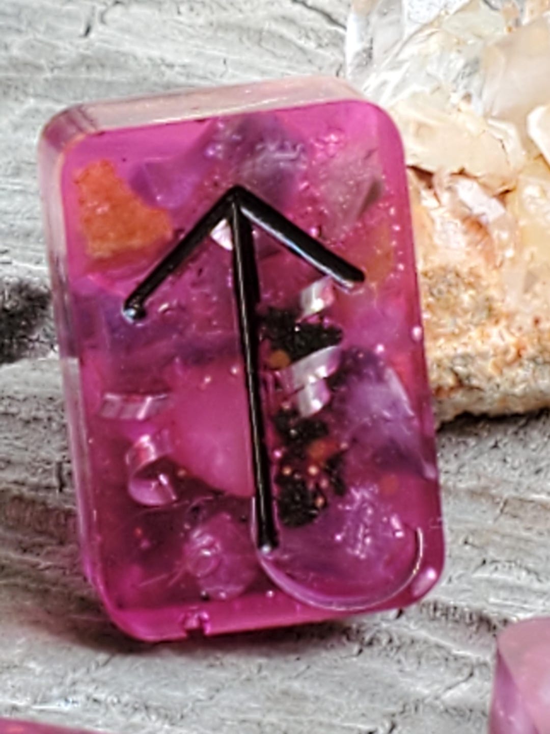 Runes of the Heart Star – Orgone Rune Set With Quartz, Amethyst & Steel ...
