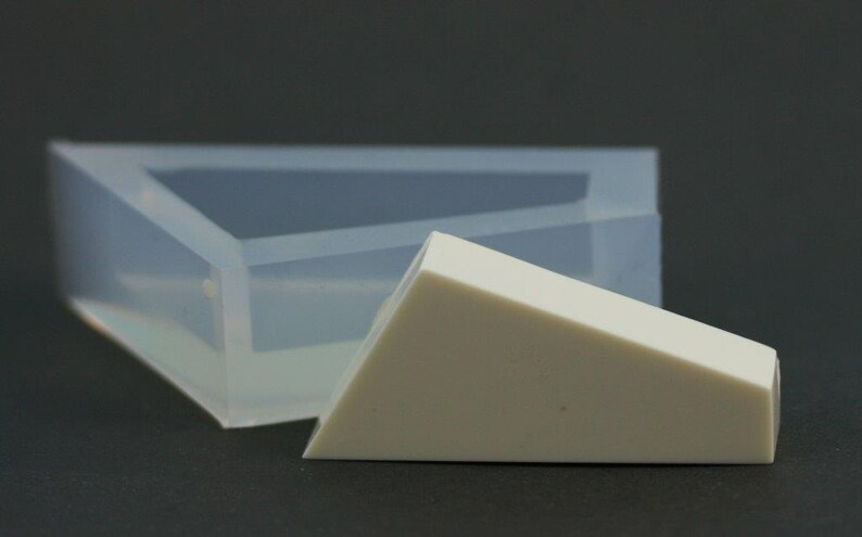 A Transparent Silicone Mold for Jewellery DIY, Trapeze 48/20mm - Etsy