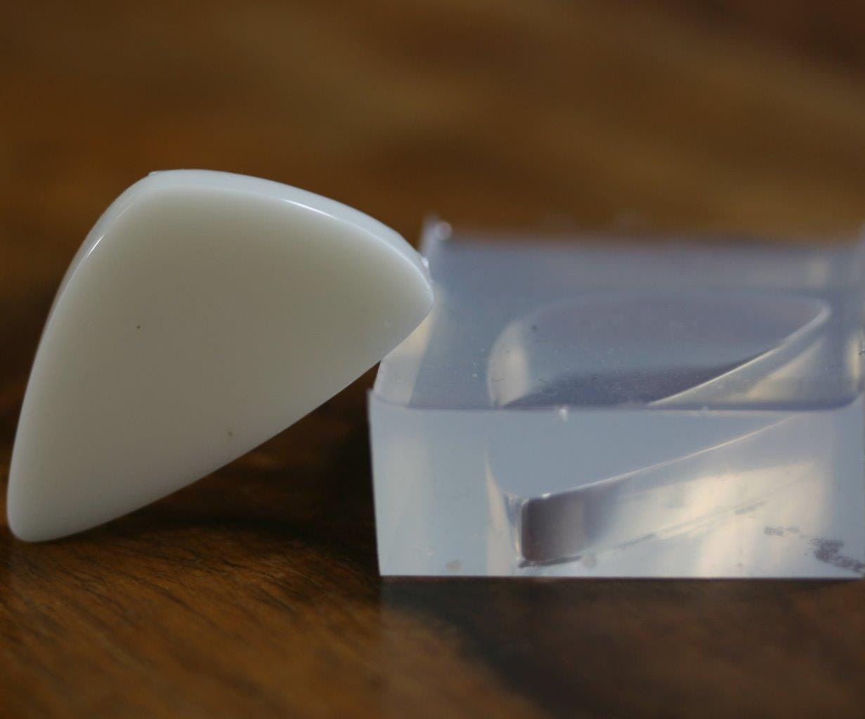 A Transparent Silicone Mold for Jewellery Diy, Butterfly Wing Shape, 38 ...