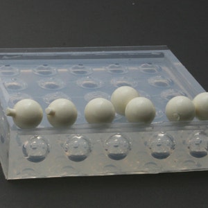 A transparent silicone mould for jewellery DIY,  MULTI Cavities, 25 pieces (sphere 13mm)