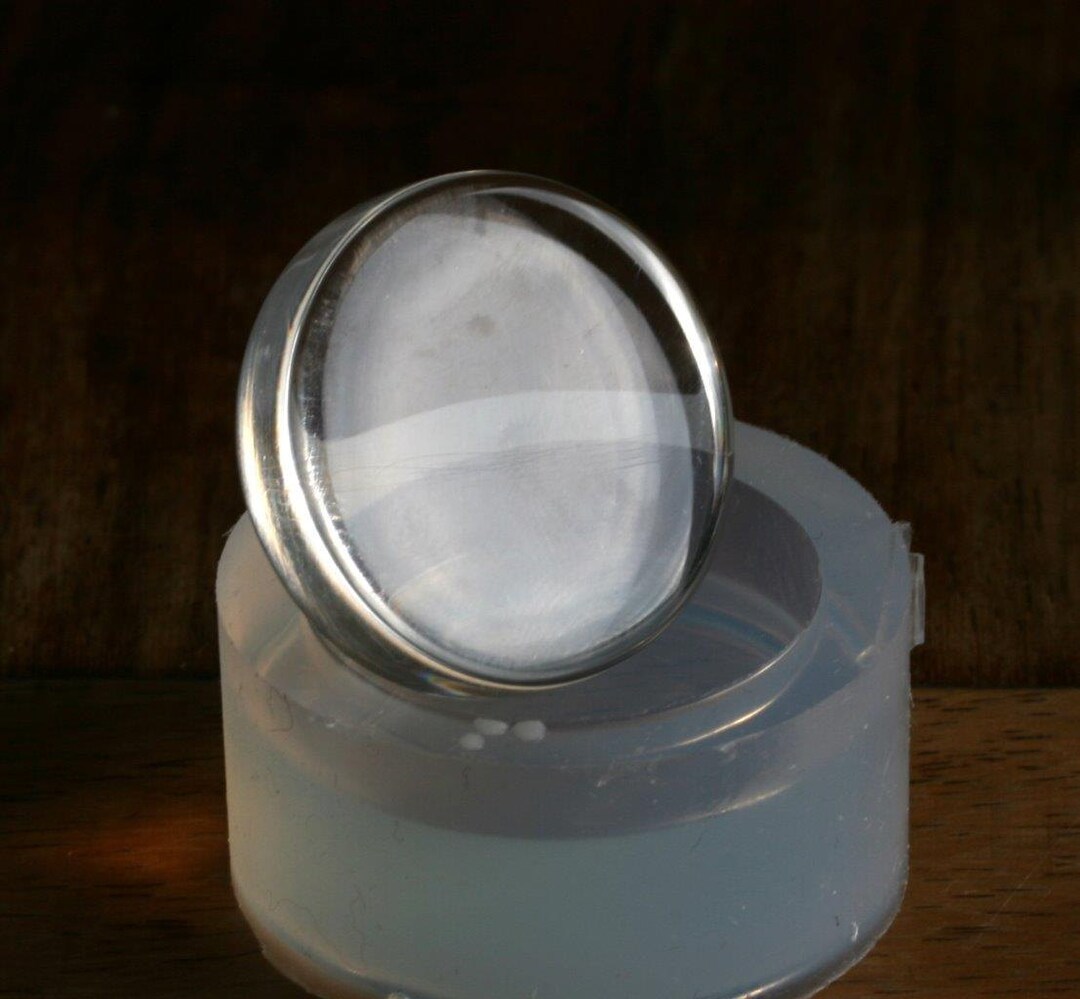 A Transparent Silicone Mold for Jewellery Diy, Flat Circle 26mm - Etsy