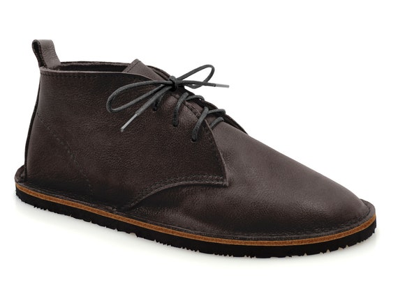 minimalist chukka boots