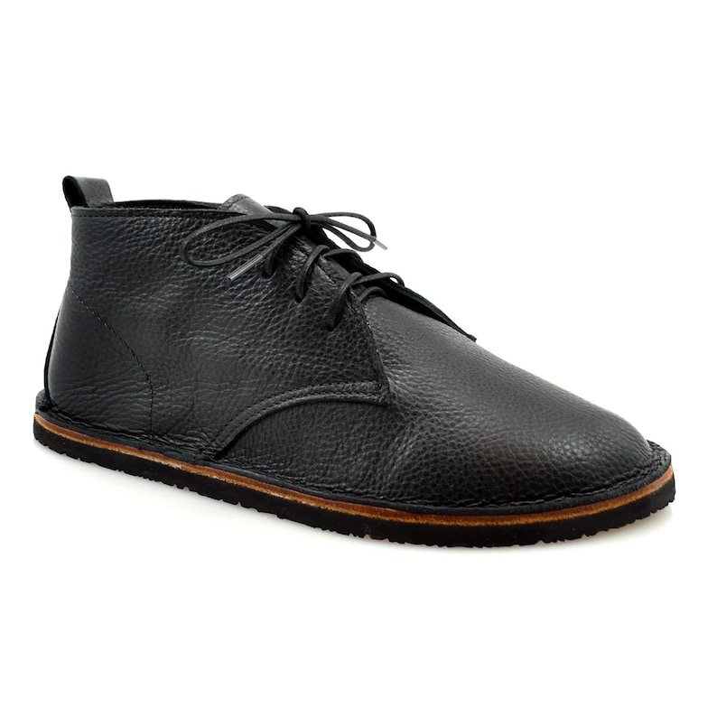 Black leather Hawthorne chukka boot