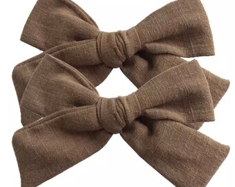 Brown/Mocha Linen Fabric Sewn Hair Bow Clip Set or Single Bow, Pigtail Bows for Baby/Child/Girl/Infant, Pigtail Set for Girl, Fall Bow Clips