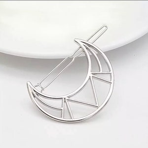 Silver Moon Barrette for Adults, Moon Hair Clip, Modern Hair Accessories, Mom Gifts, Celestial Crescent Hair Clip, Hair Pin, Metal Barrettes