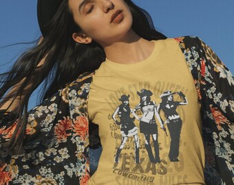 Texas Cowgirl print T-shirt, Women, and Unisex T-Shirt Women's Gift tee, Girlfriend tee, Unisex short sleeve T-Shirt (Yellow)