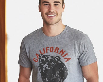 California Bear print, Women and Unisex T-Shirt Women's Gift tee, Girlfriend tee, Unisex outdoor T-Shirt (Heather Gray)