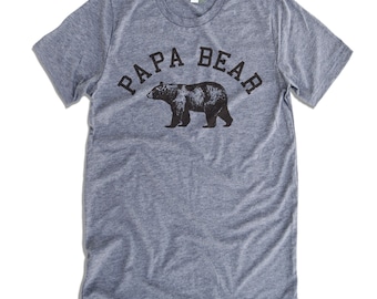 Papa Bear graphic print, Men & Unisex T-Shirt, CLEARANCE SALE (3XL-size Unisex) Free Shipping on purchases over 20 USD