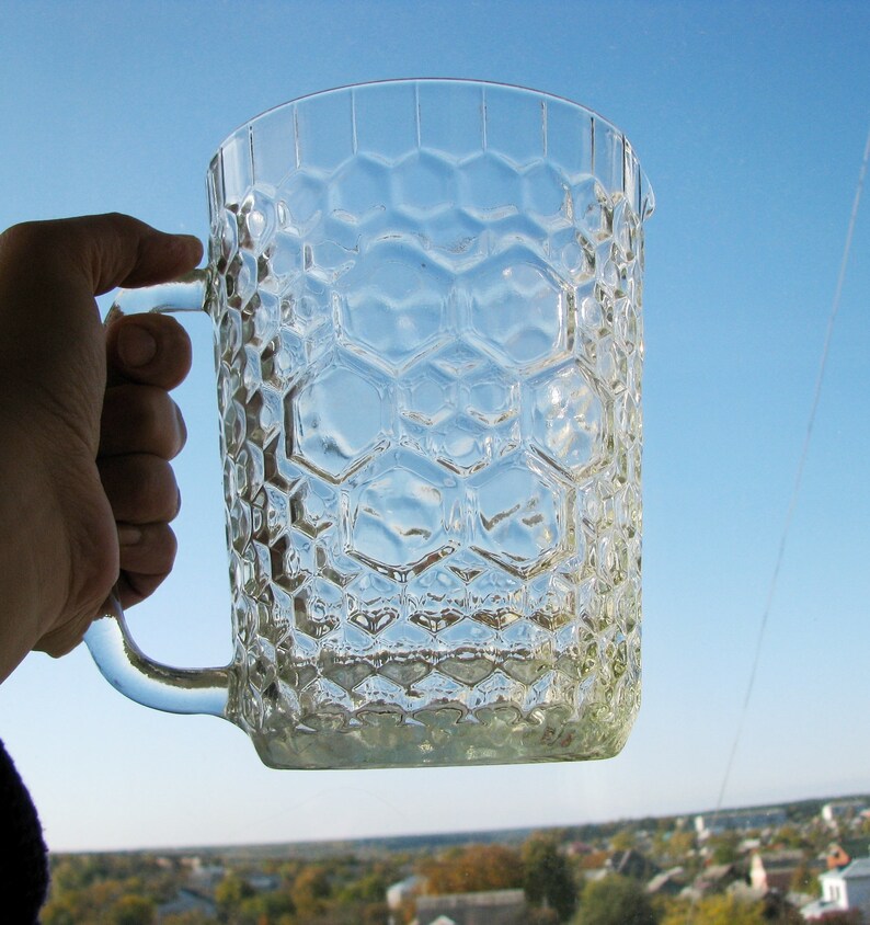 honeycomb beer mug