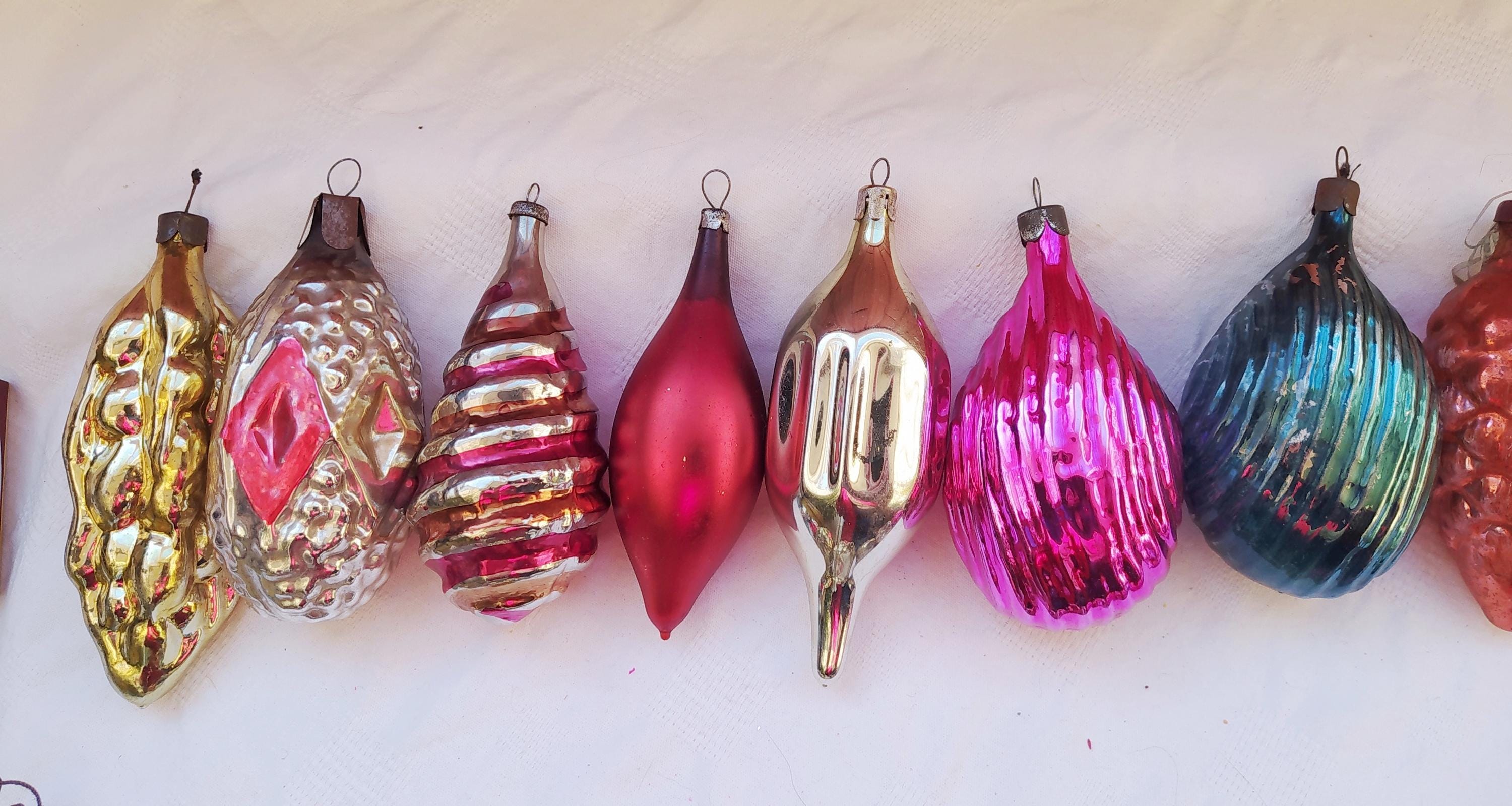 ヴィンテージのクリスマスツリーの飾り、クリスマスの水銀ガラスの