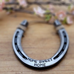 Home Sweet Home, Housewarming Gift First Home, Engraved Horseshoe Decor, New Home Gift, New Neighbor Gift, Closing Gift, Horseshoe Gift