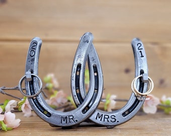 Rustic Ring Holder, Engraved Linked Horseshoes, Gift for Bride to Be, Gift for Groom, Gift for Newlyweds, Horse Lovers