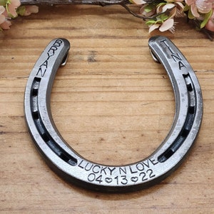 Gift for the Couple, Personalized Gift, Personalized Horseshoe
