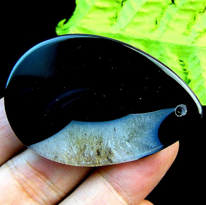 53mm GORGEOUS BLACK and White Druzy Agate Gemstone 53x36mm Pendant Bead