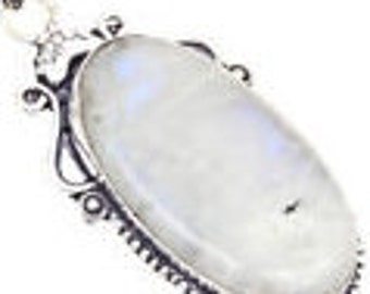 Natural Rainbow Moonstone Gemstone /925 Sterling Silver/ Antique Style Pendant / Moonstone Pendant