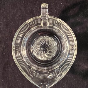 Vintage Lemon Orange Squeezer Juicer Reamer, Clear Glass