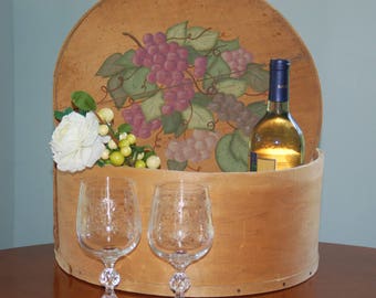 Hand Painted Cheese Box, Wine Grapes Bentwood Box, Round Wood Shaker Box, Grand Millenial Pantry Band Box, Wedding Anniversary Farmhouse