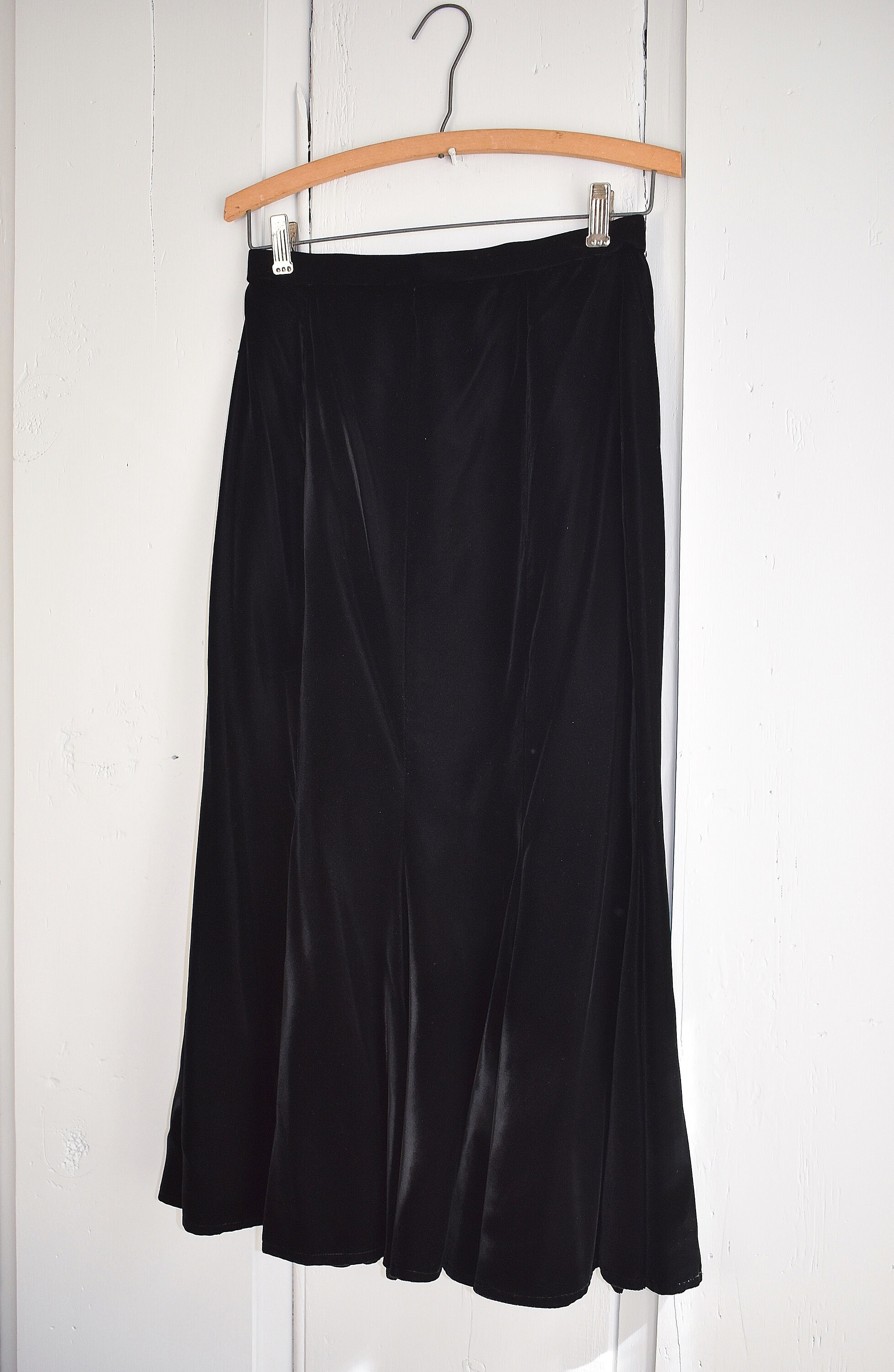 Black Velvet Maxi Skirt AJ Bari Lord & Taylor 1990s Elegant | Etsy
