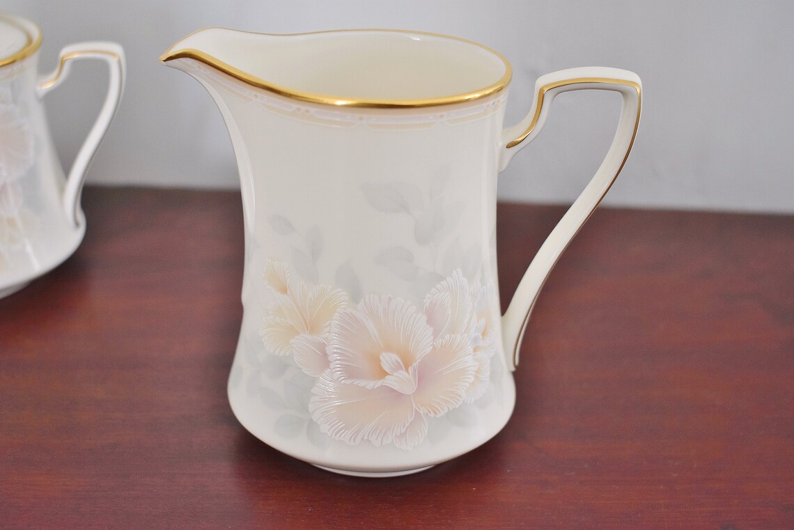 Noritake Sweet Surprise China Creamer and Sugar Bowl With Lid Etsy