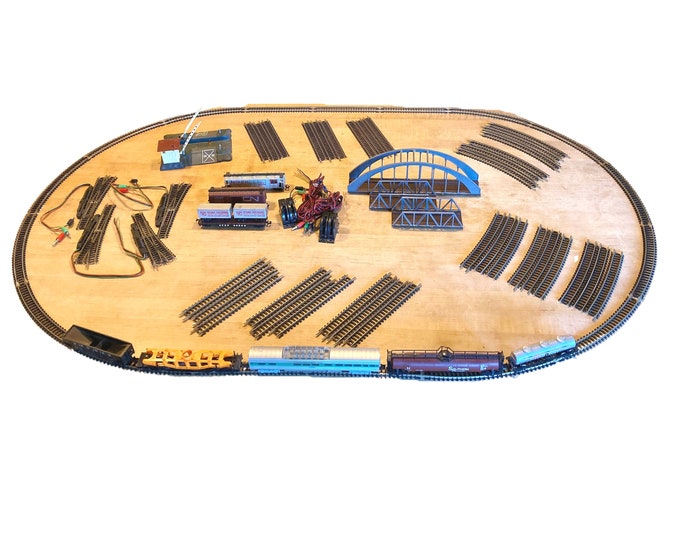 N Scale Oval Model Railroad Track Layout With Extra Track, Trestles, RR