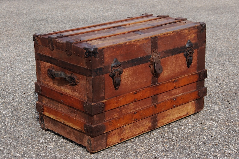 1800s Antique Steamer Trunk Antique Canvas Wrapped Flat Top Etsy