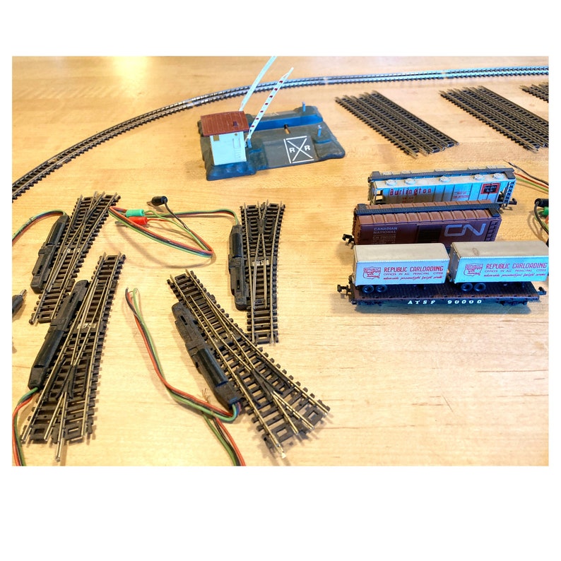 N Scale Oval Model Railroad Track Layout With Extra Track Etsy