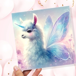 Carte de voeux lama licorne Art fantastique pour fille enfant magique unique ailes de fée invitations de fête d'anniversaire bleu violet éthéré fantaisie