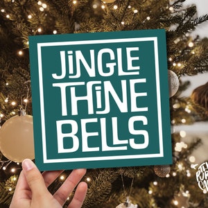 Brutale kerstkaartberichten "Jingle Thine Bells" Middeleeuws oud Engels spreekt rood of groen Wenskaart Friends Tongue in Cheek Xmas 2022