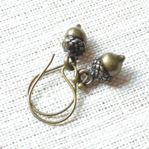 Cute Acorn Earrings, Autumn Jewelry, Antiqued Brass, Hook Earwires, Fall, Woodland Wedding, Dark Bronze