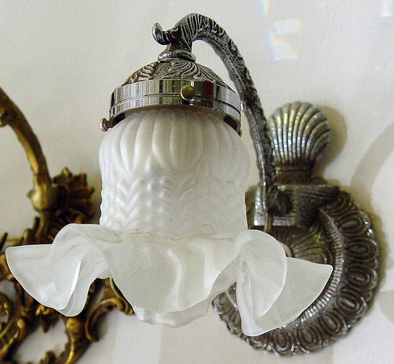 1 PIECE -Vintage Spain 5"x 7" Vanity Brass Sconce, Silver Plated, Shell Design, Bathroom Wall Bracket, Frosted Glass Shades - 3 AVAILABLE