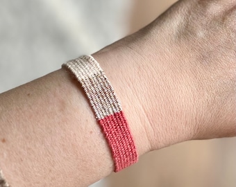 Bracelet tissé en lin - teint rose - crème - crème or métallisé
