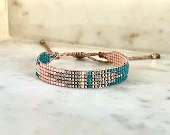 ELISE bracelet made of Japanese Miyuki delica glass beads