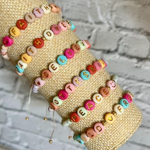 Pulsera * Letras * Cuentas de vidrio - Cuentas de letras - Colorida - Pulsera de cuentas