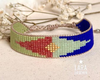 Bracelet made of Japanese Miyuki glass beads ~ Beaded bracelet in blue, green, red - gold-colored accents