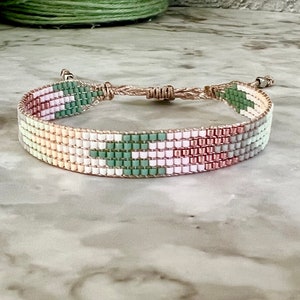 MOTLEY PASTEL bracelet made of Japanese Miyuki glass beads image 2