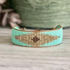 Mint - Beaded bracelet - Bracelet made of Japanese Miyuki glass beads - Miyuki bracelet