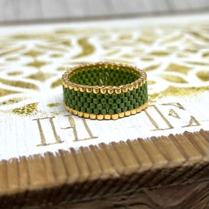 Miyuki Ring Beaded Ring avocado Glasperlen Peyote Bild 5