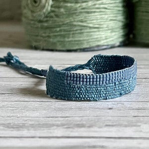 FORGET-ME-NOT Gewebtes Armband aus Leinen blau Miyuki Beads Bild 3