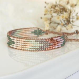 MOTLEY PASTEL Armband aus japanischen Miyuki Glasperlen