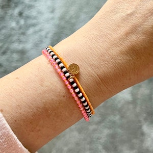 pink orange Armband aus Glasperlen mehrreihig Münze rosegoldfarben Bild 2