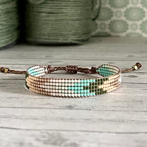 MOTLEY MINT Miyuki bracelet made of Japanese glass beads