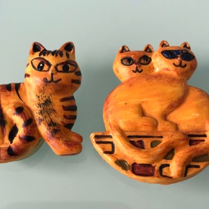 Button covers vintage cats set of two