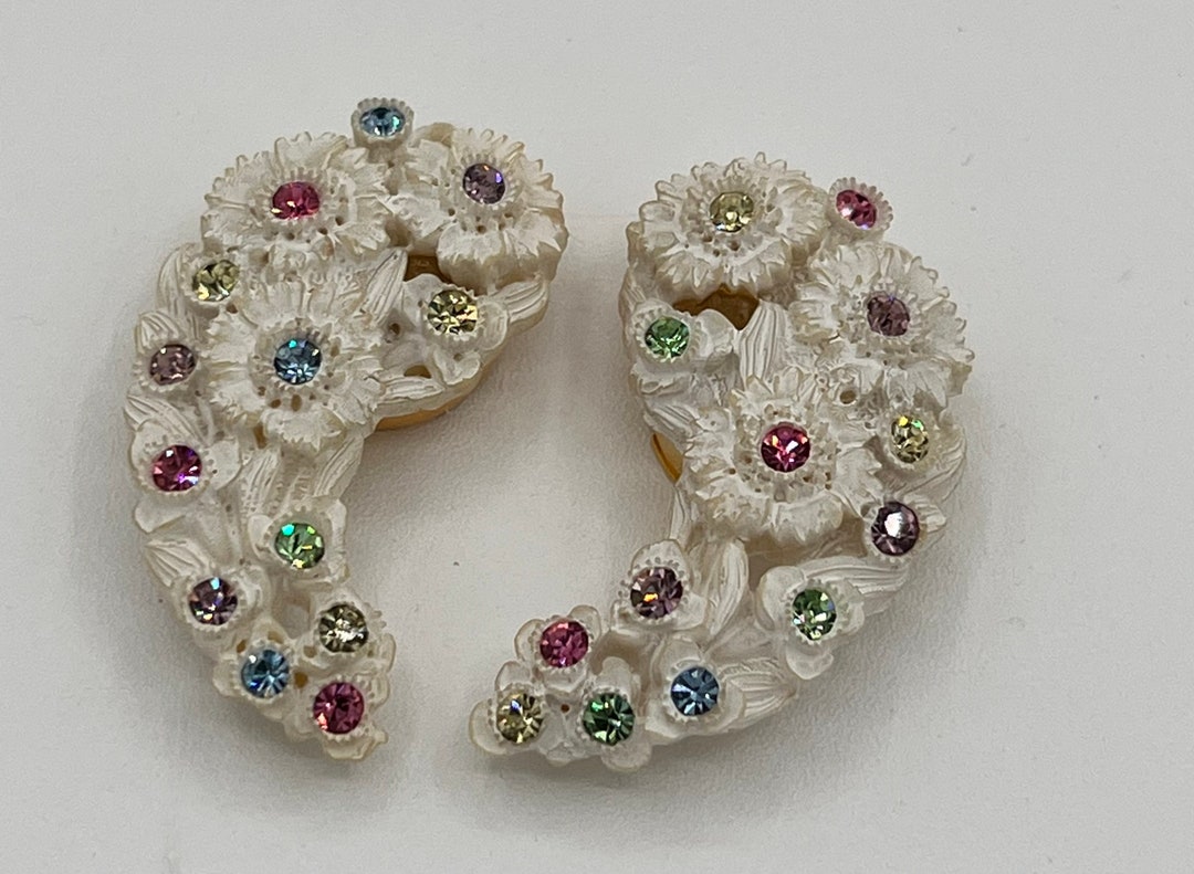 Button Covers, White With Crystals Button Covers, Vintage, Set of Two