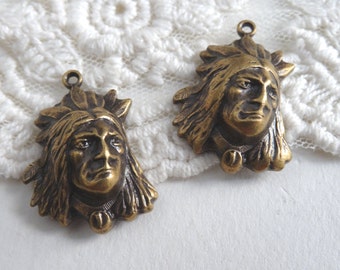 2- Indian Head Charms Vintage Antique Brass Feather Head Dress American Indian Chiefs Native American Charms BuyDiy Craft Supplies Inv0466