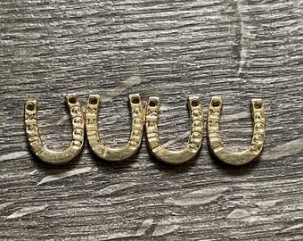 4- Good Luck Horseshoe Lucky Charms Gold