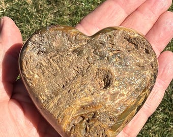 Scolecite Heart, Carved & Polished One (1) Piece - Blessed